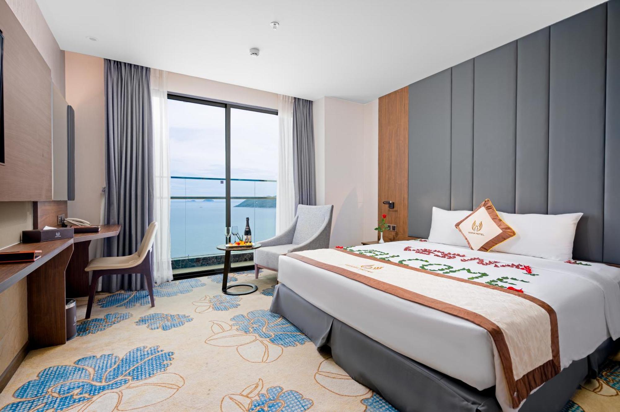 Vesna Hotel Nha Trang Exterior photo